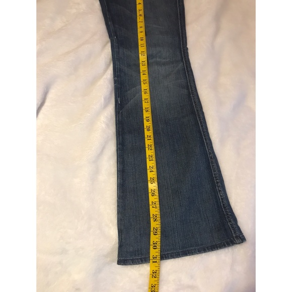 7 For All Mankind Ladies distressed Jeans - Picture 7 of 7